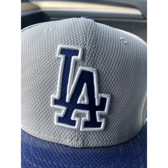 Los Angeles Dodgers New Era 59Fifty Fitted 7 5/8 Hat Cap OnField MLB Baseball - Picture 9 of 11